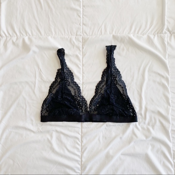 Other - LIKE NEW! BLACK LACE BRALETTE!